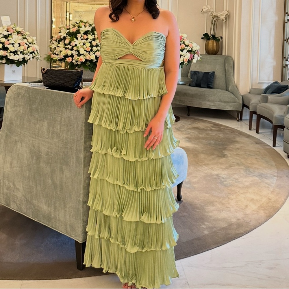 MacDuggal Ieena Green Pleated Strapless Gown Dress